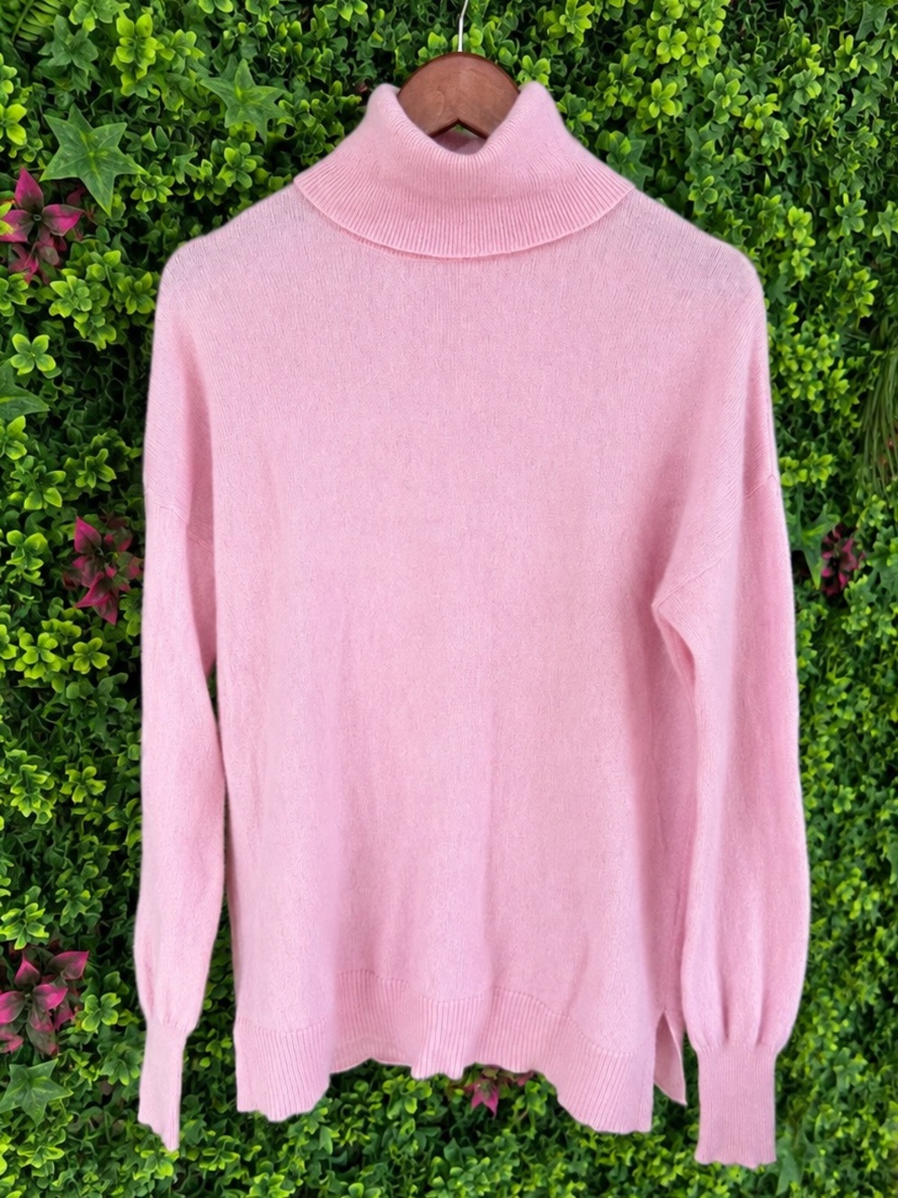 Nordstrom 100% Cashmere Pink Turtleneck Sweater Women’s Large Quiet Luxury - Picture 2 of 9